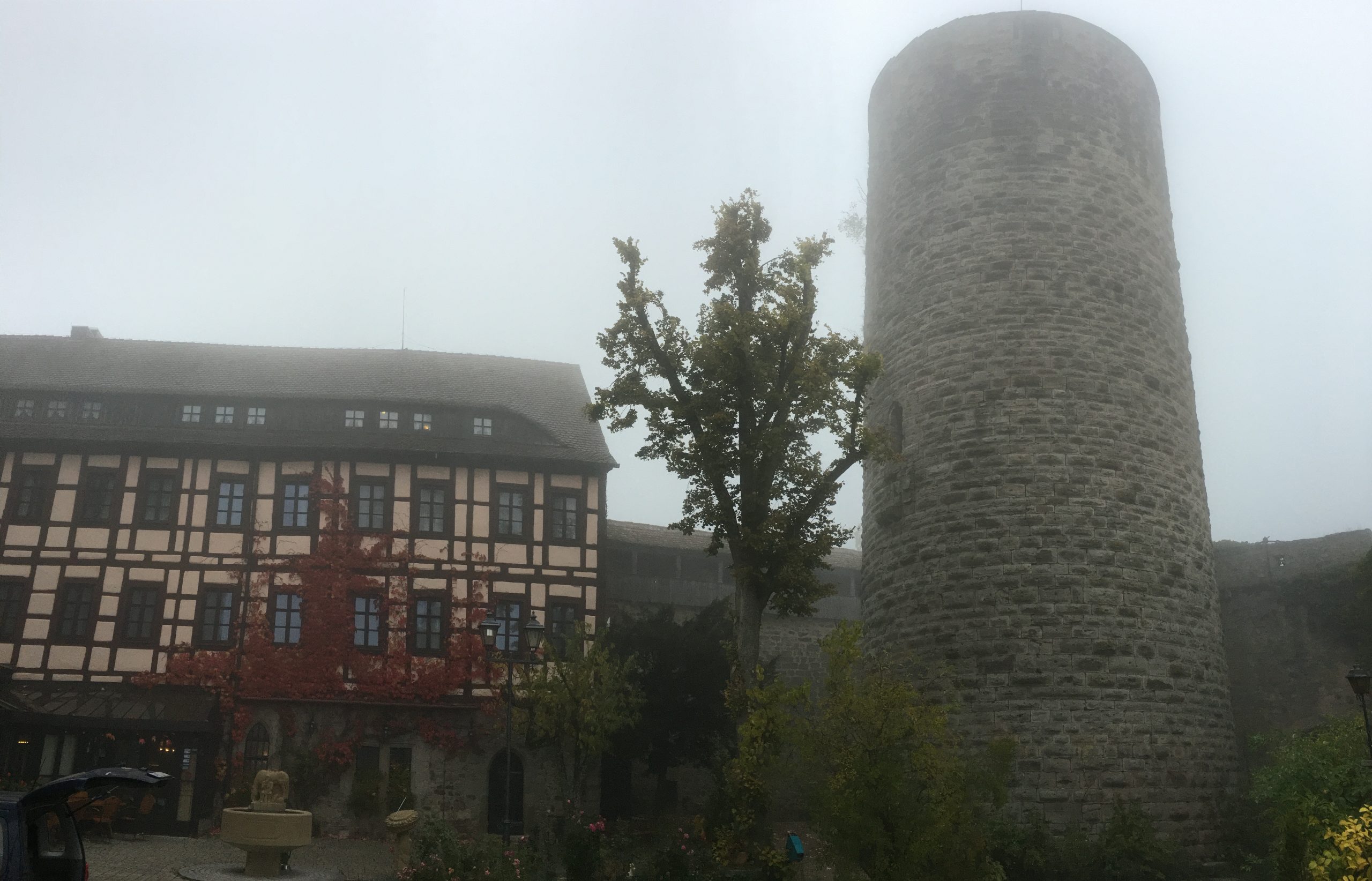 Burg Colmberg in the fog